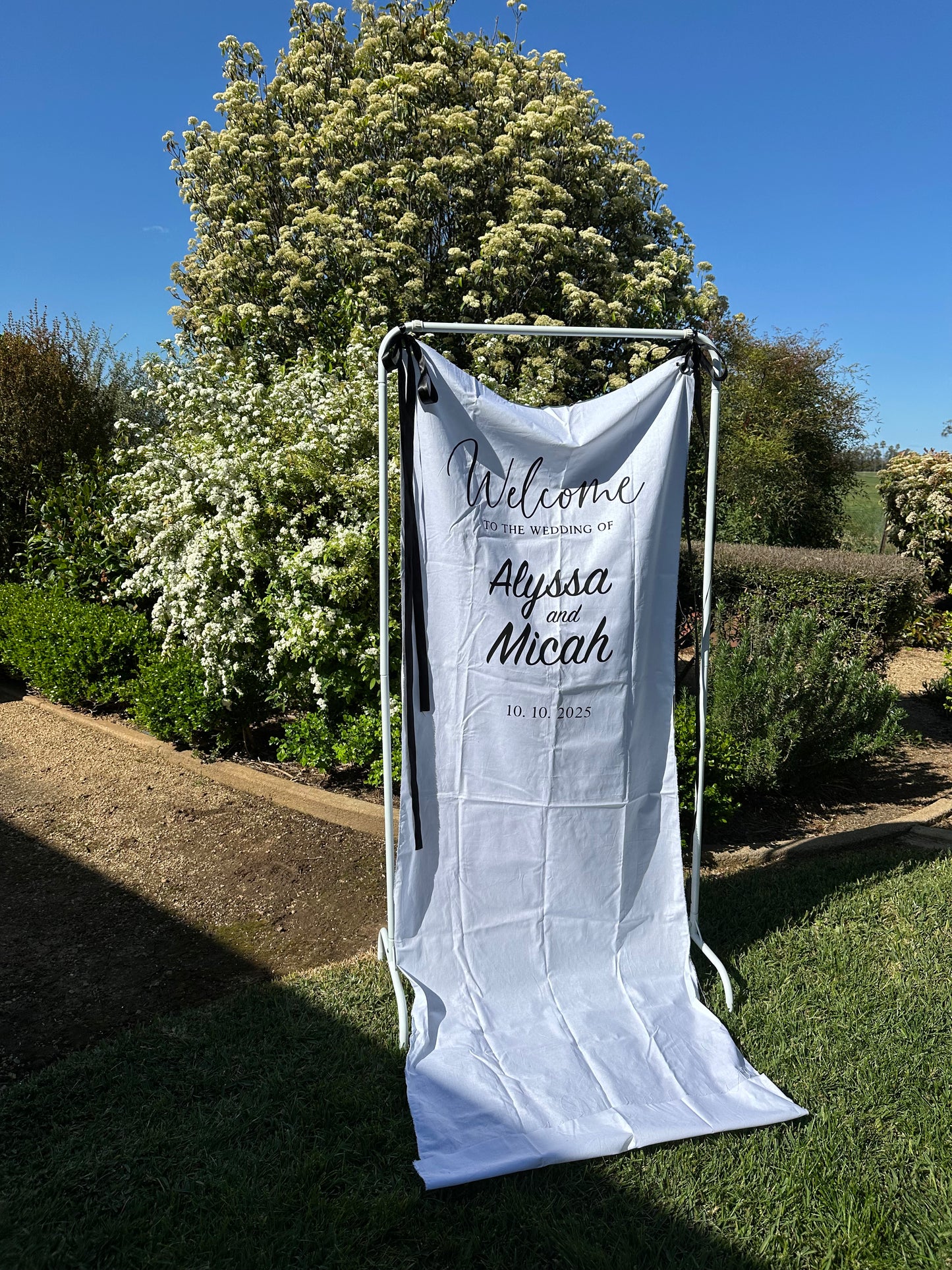 Personalised Fabric Welcome Sign – Custom Event Banner with Ribbon